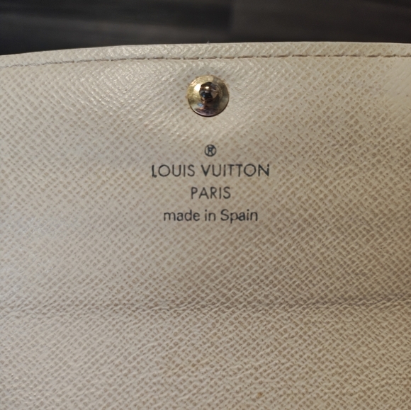 Louis Vuitton Damier Azur Sarah Wallet - Picture 4 of 11